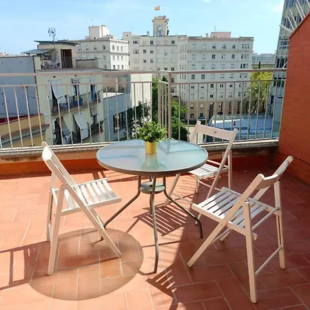 By Paseo De Colon Apartment * Barcelona
